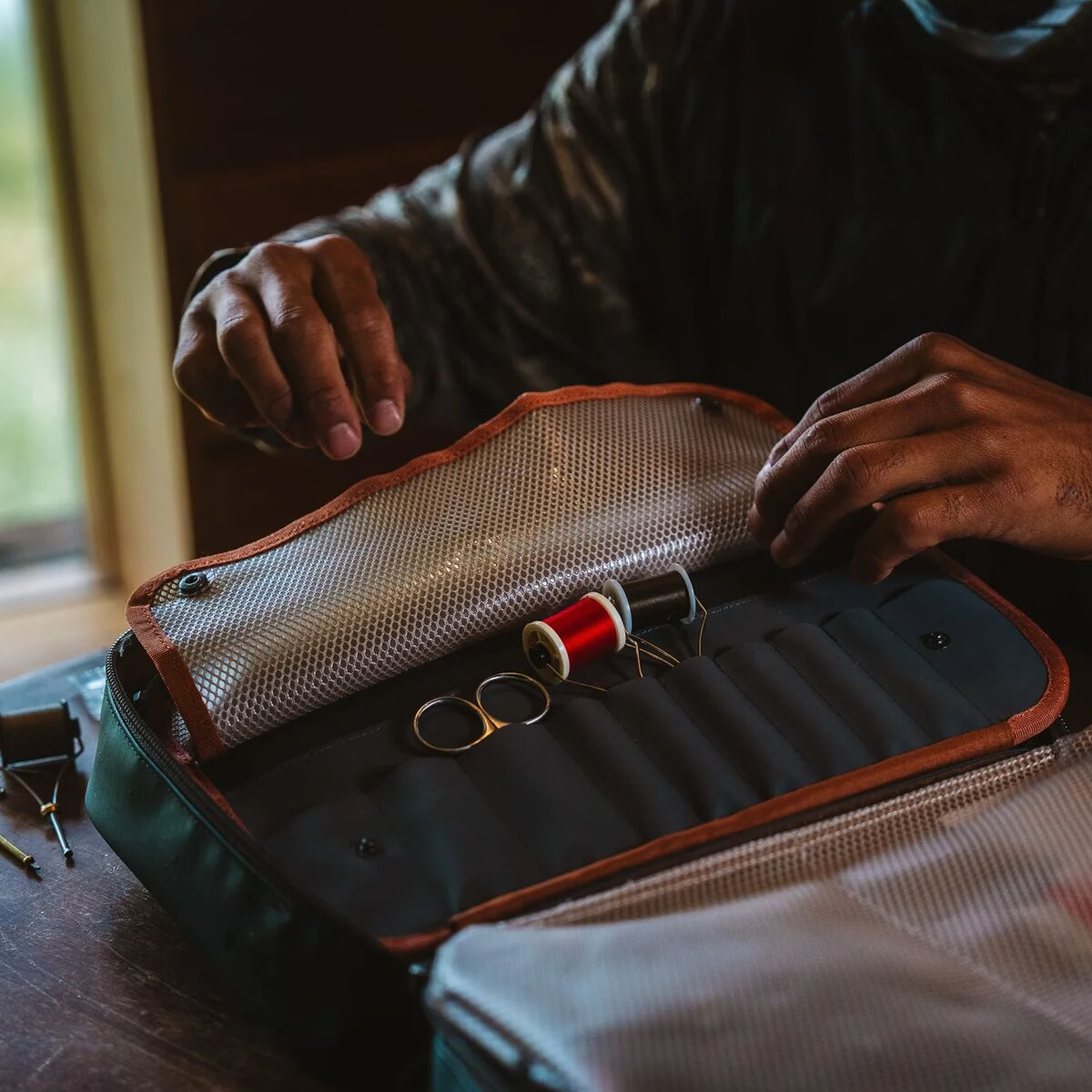 Fishpond Backwater Fly Tying Kit
